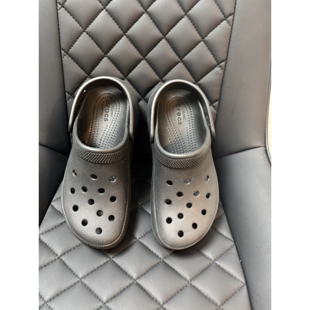 Crocs Classic Crush Clog Black Unisex Women's Size 8 / Men Size 6 EUC